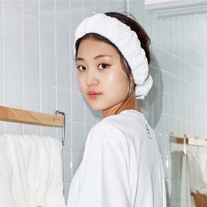 Cool Enough Studio Plush Bunny Ear Headband Set - White Spa Hair Bands